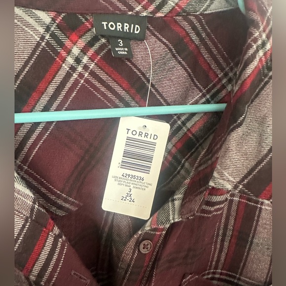Torrid Flannel tunic - Picture 2 of 5